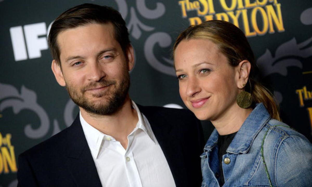 Tobey Maguire and Jennifer Meyer call it quits